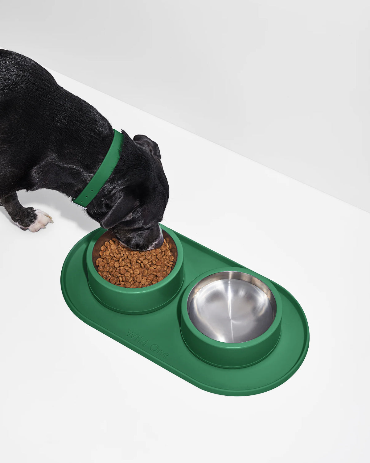 Double Bowl Pet Drinking Water Feeding Silicone Anti Slip And Anti Overflow Feeding Basin